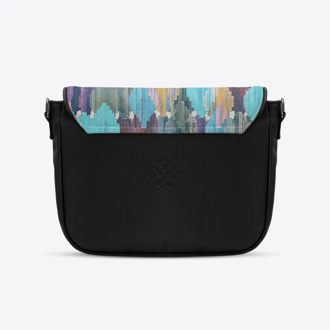 Black Messenger Crossbody Iris