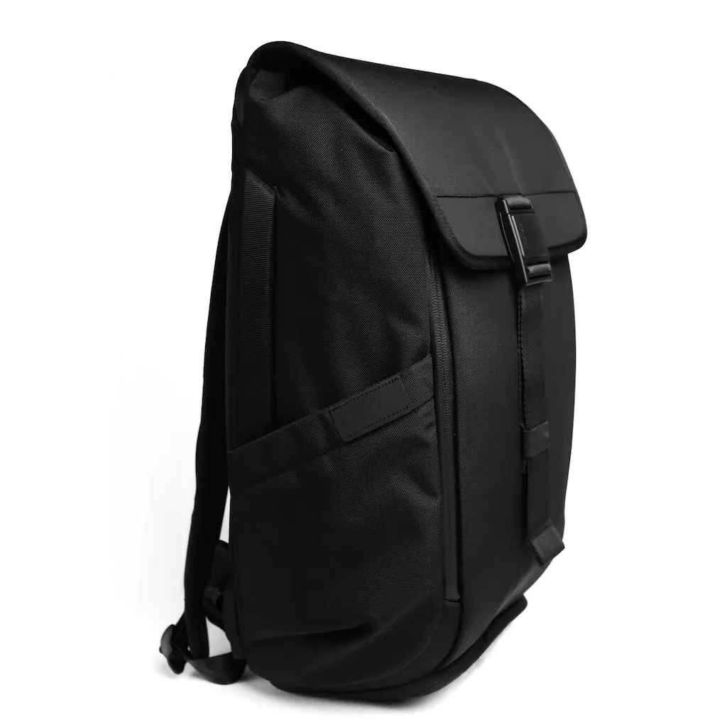 Dayfarer V2 Backpack