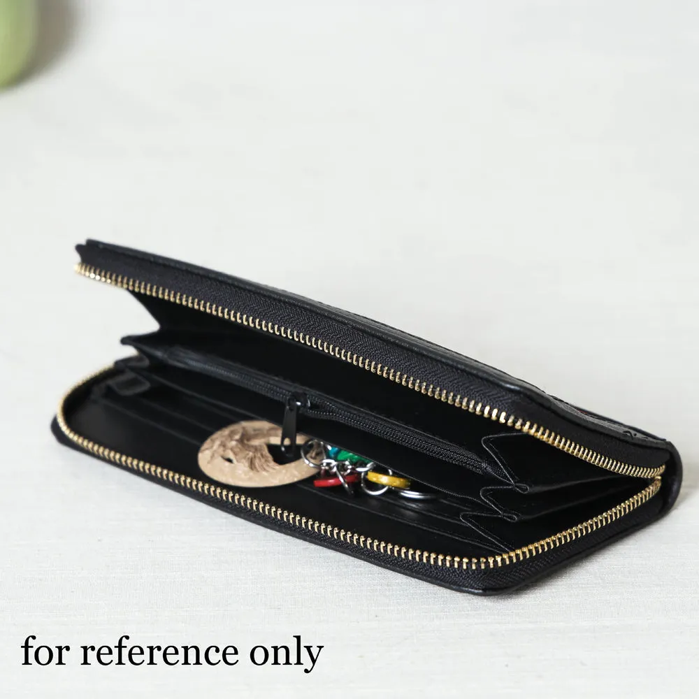 Handcrafted Embroidered Clutch Wallet with Keychain