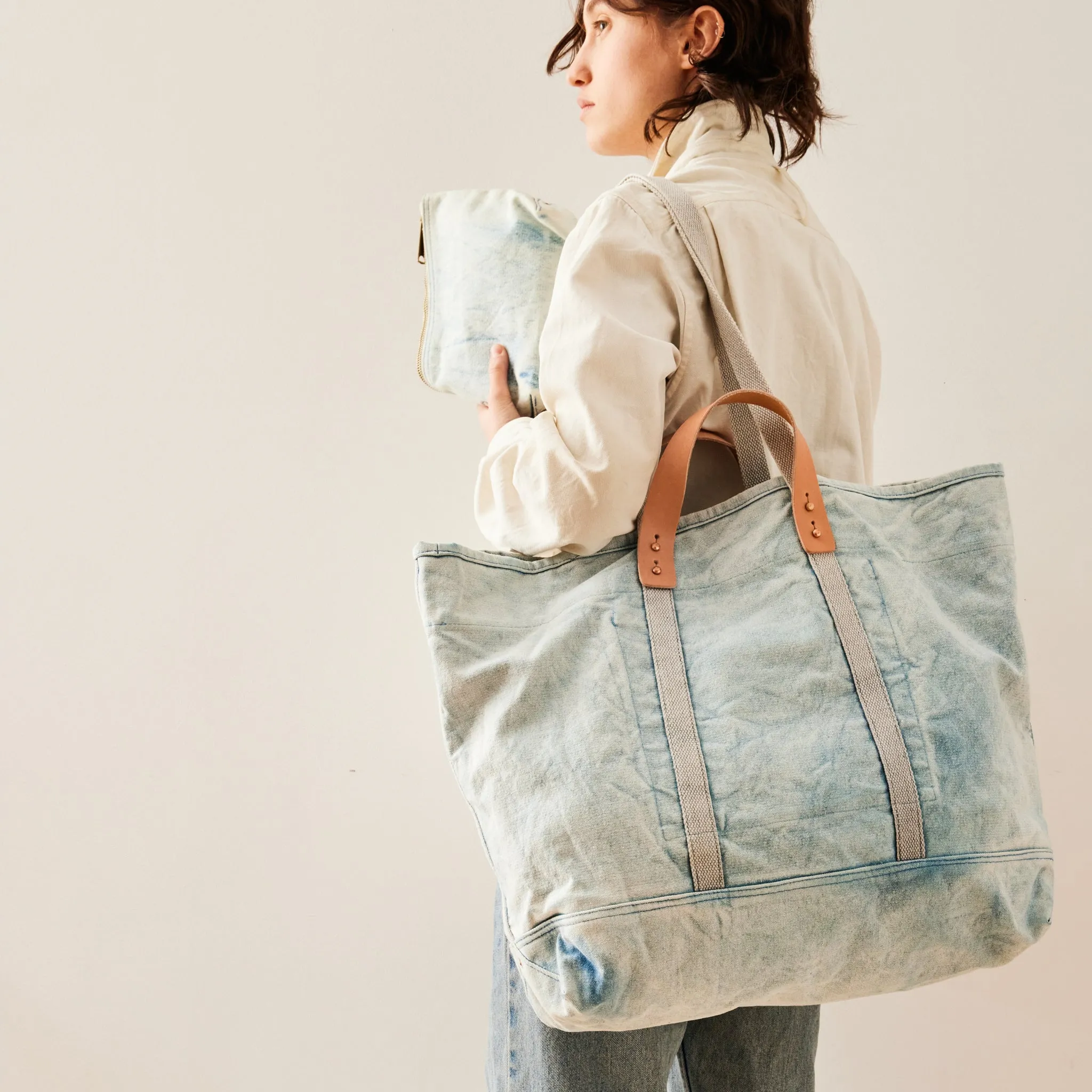 Large East West Tote | Acid Wash