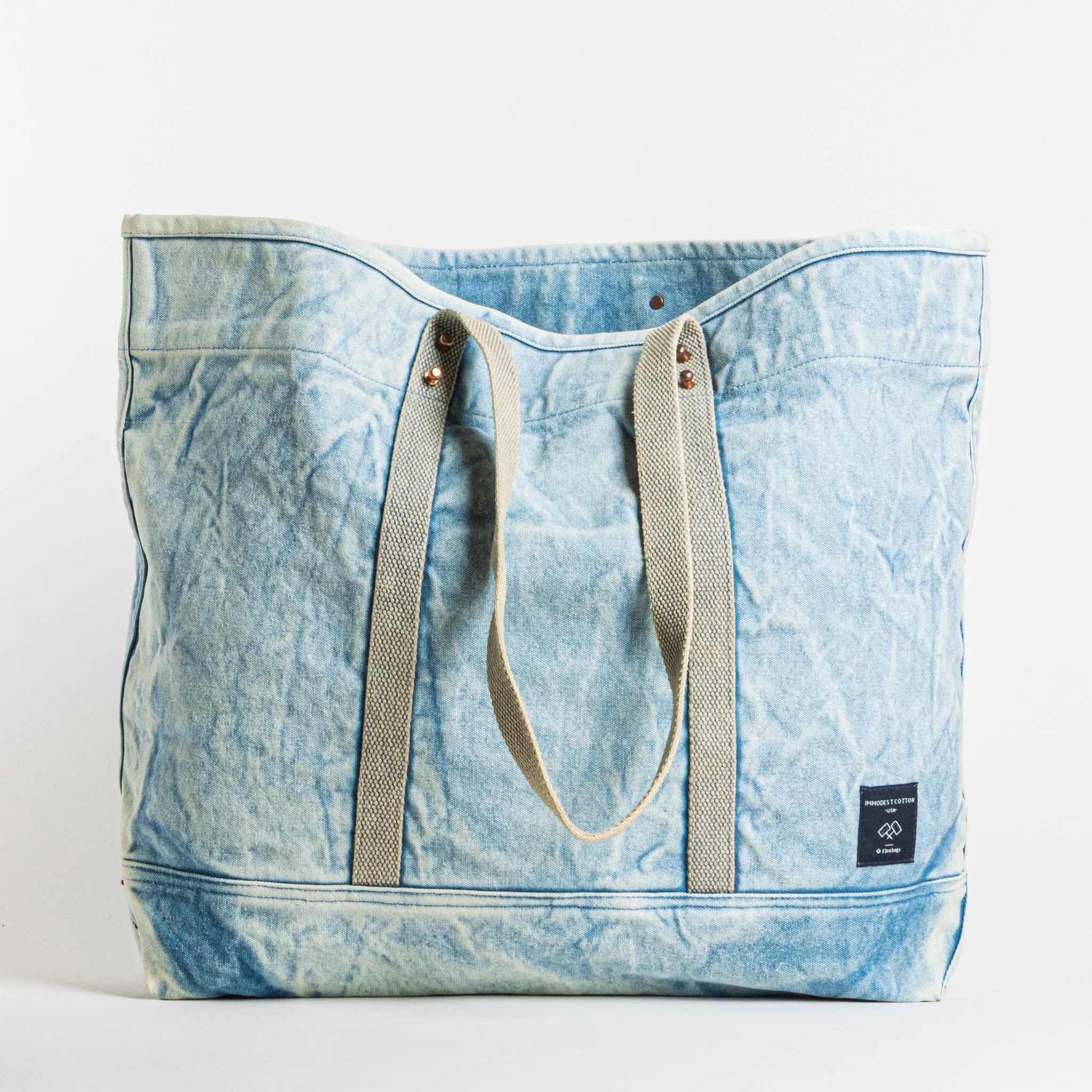 Large East West Tote | Acid Wash