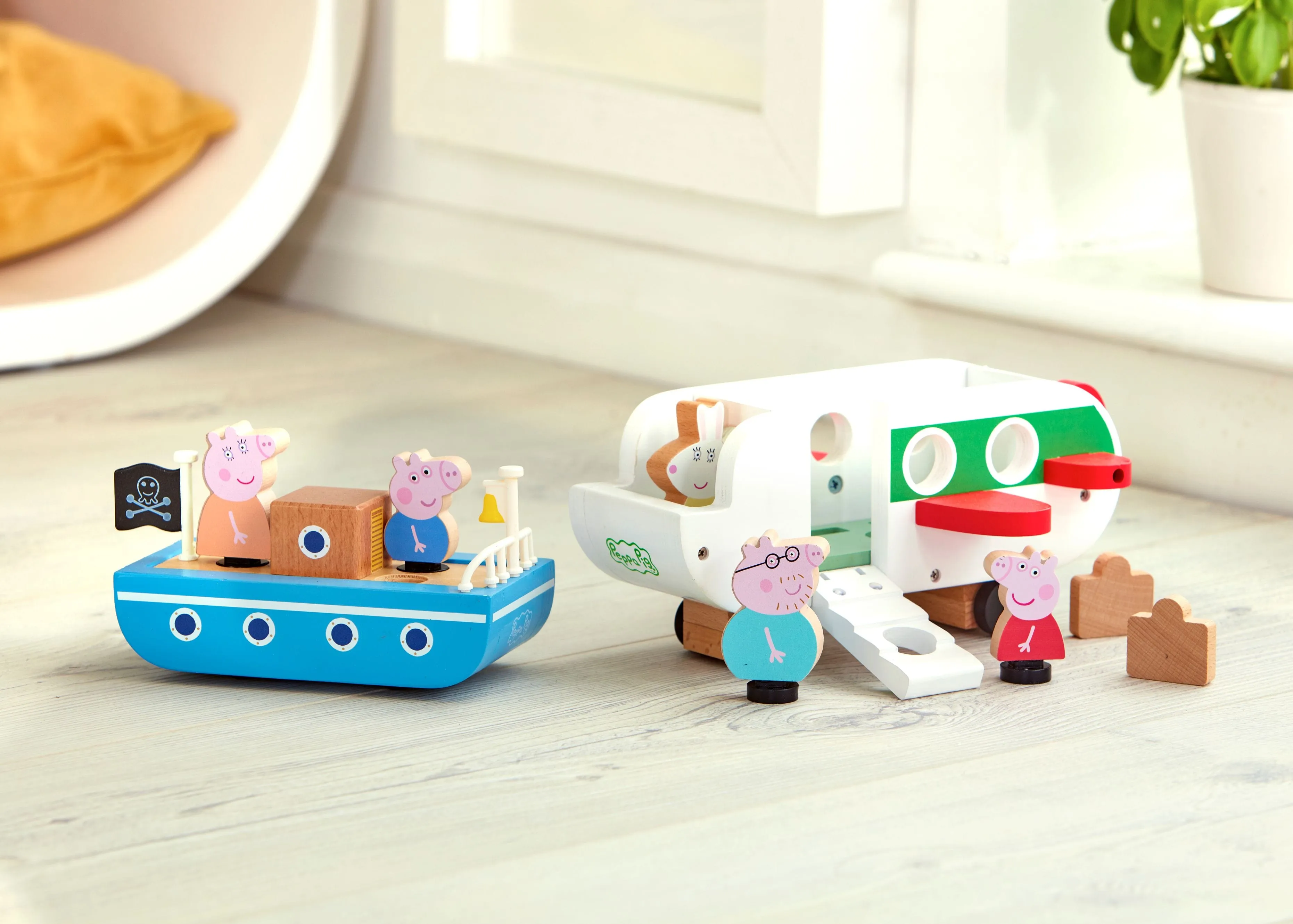 Peppa Pig Wooden Aeroplane