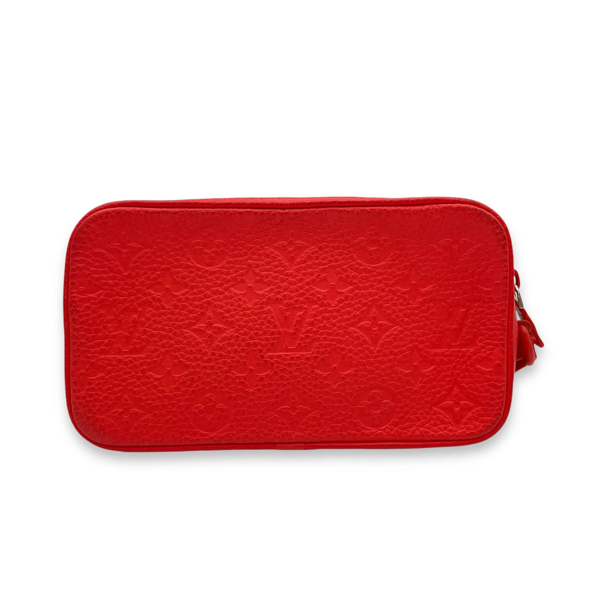 Pochette Volga Red Crossbody Bag in Taurillon Leather, Silver hardware